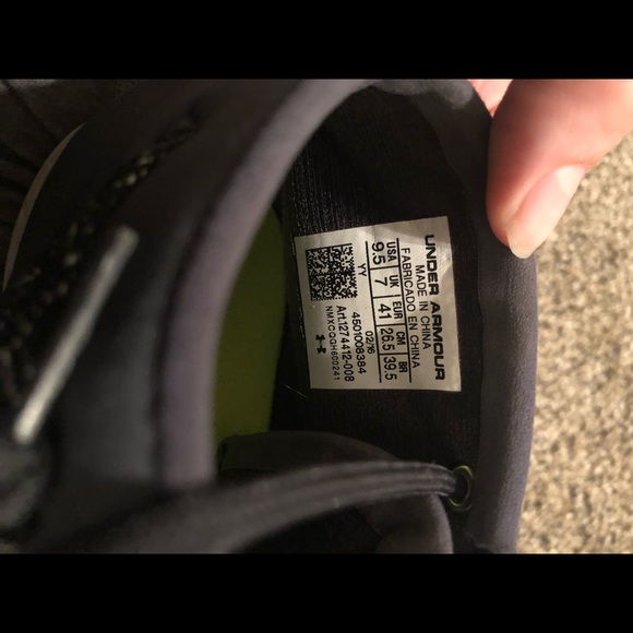 Under Armour high tops - Picture 5 of 6